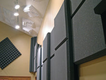 Load image into Gallery viewer, Auralex TruTraps™ Broadband Absorber Panels